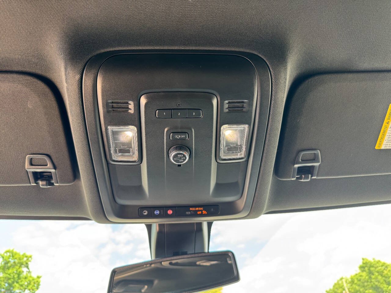 Used 2021 Chevrolet Tahoe LT AWD/4WD image 37