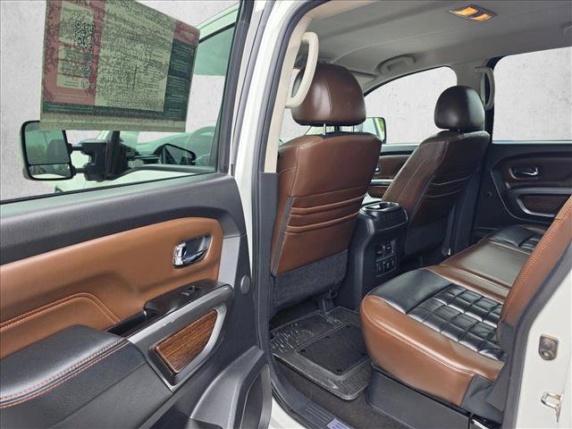 Used 2018 Nissan Titan Platinum Reserve w/ Platinum Utility Package AWD/4WD image 16