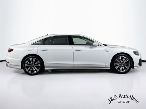 Used 2023 Audi A8 L 3.0T w/ Comfort Plus Package AWD/4WD image 8
