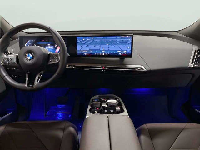 Used 2025 BMW iX xDrive50 AWD/4WD image 14