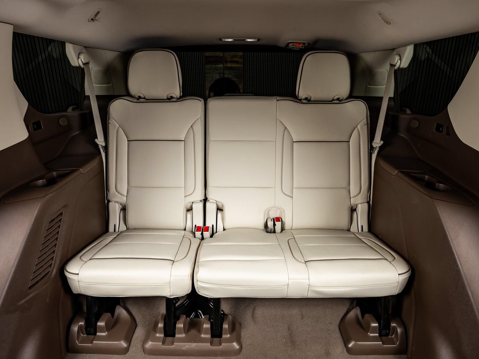Used 2023 GMC Yukon Denali AWD/4WD image 32