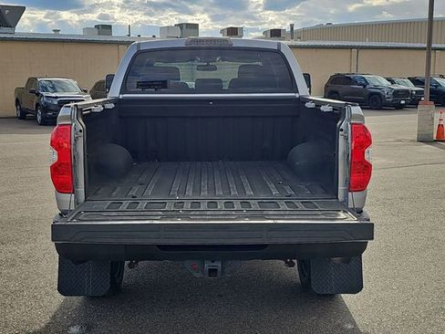 Used 2017 Toyota Tundra SR5 w/ SR5 Upgrade Package RWD image 25