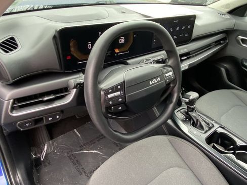 Used 2025 Kia K4 FWD image 21