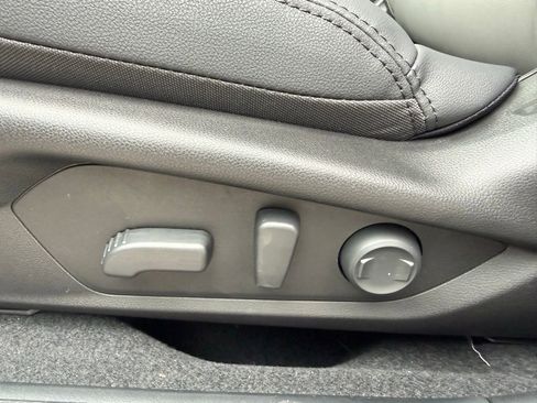 New 2026 Subaru Outback Premium image 25