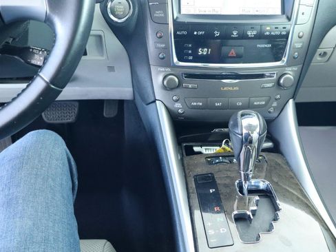 Used 2012 Lexus IS 350 w/ Premium Pkg Value Edition RWD image 26