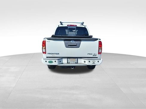 Used 2018 Nissan Frontier PRO-4X w/ Pro-4x Luxury Package image 14