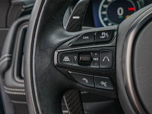 Used 2023 Aston Martin DBX 707 image 23