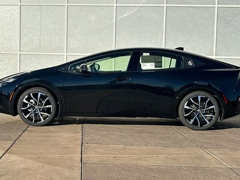 New 2026 Toyota Prius Plug-In Hybrid image 7