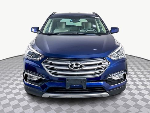 Used 2017 Hyundai Santa Fe Sport image 2
