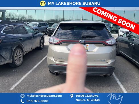 Used 2018 Ford Edge Titanium w/ Equipment Group 301A image 4