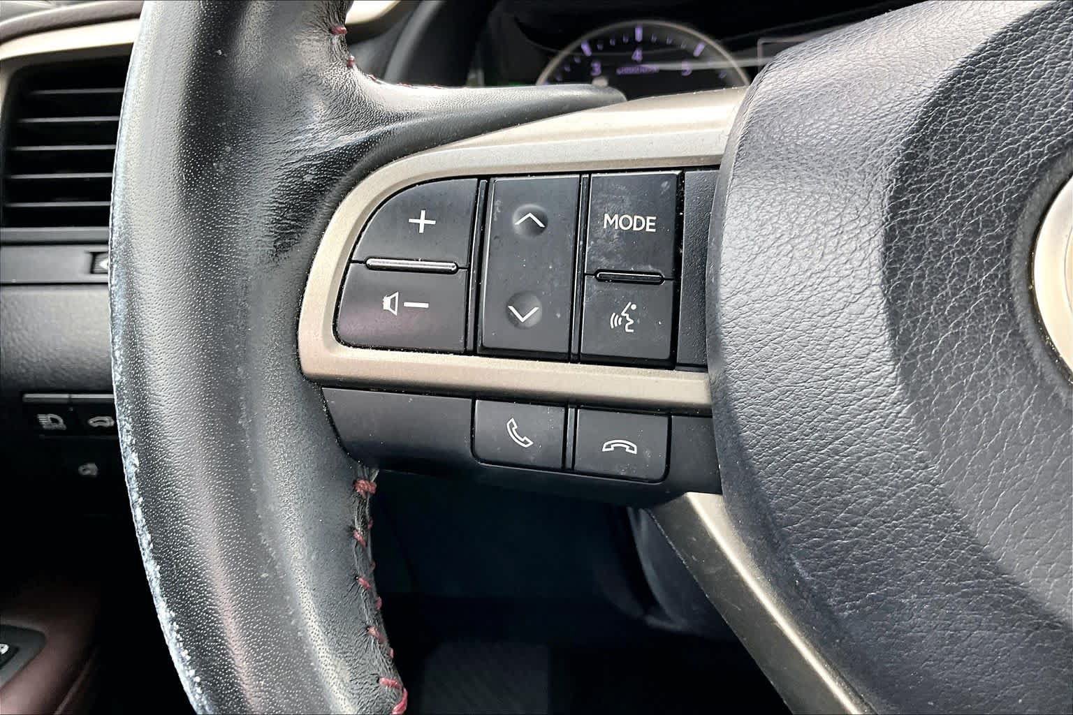 Used 2019 Lexus RX 350 FWD w/ Navigation Package image 24