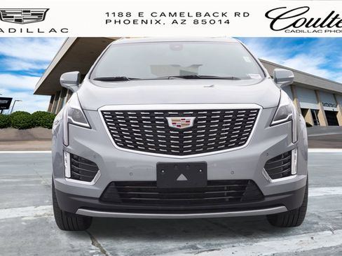 Certified 2025 Cadillac XT5 Premium Luxury image 5