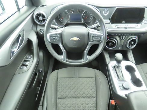 Used 2022 Chevrolet Blazer LT image 10