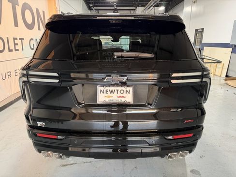 New 2026 Chevrolet Traverse RS w/ LPO, Floor Liner Package image 32