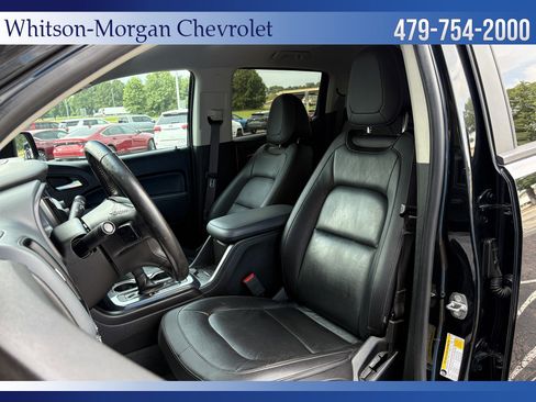 Used 2020 Chevrolet Colorado Z71 AWD/4WD image 9