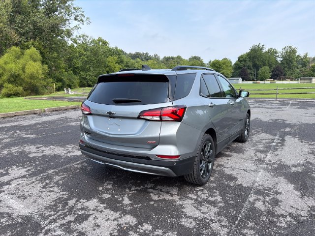 Used 2024 Chevrolet Equinox RS w/ RS Leather Package FWD image 6