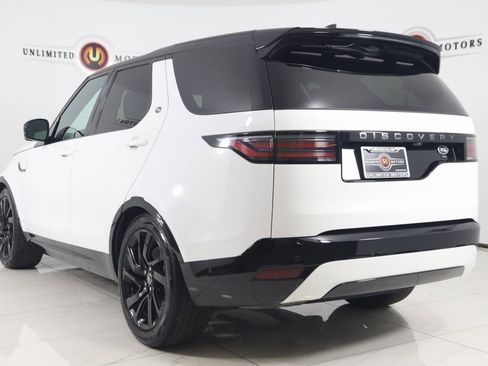 Used 2023 Land Rover Discovery S R-Dynamic image 4