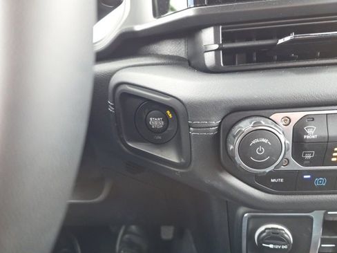 Used 2025 Jeep Wrangler Unlimited Rubicon 4xe w/ Safety Group image 27