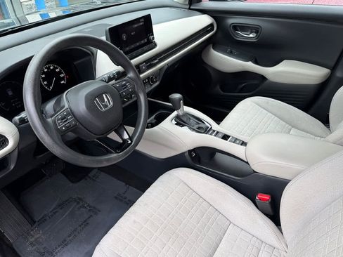 Used 2023 Honda HR-V LX image 13