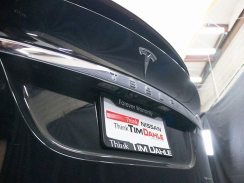 Used 2019 Tesla Model X Long Range image 13