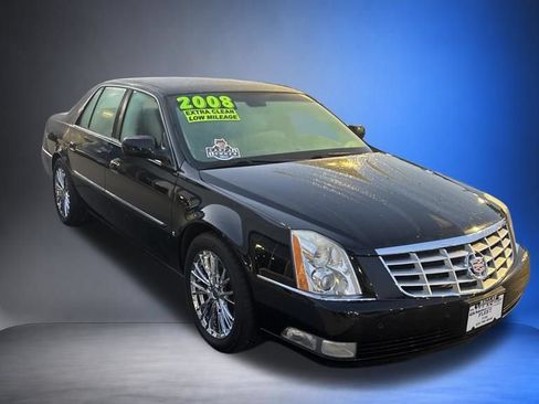 Used 2008 Cadillac DTS FWD image 10