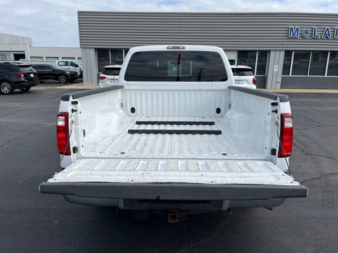 Used 2010 Ford F250 Lariat image 6