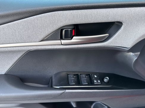 Used 2026 Toyota Camry LE image 11