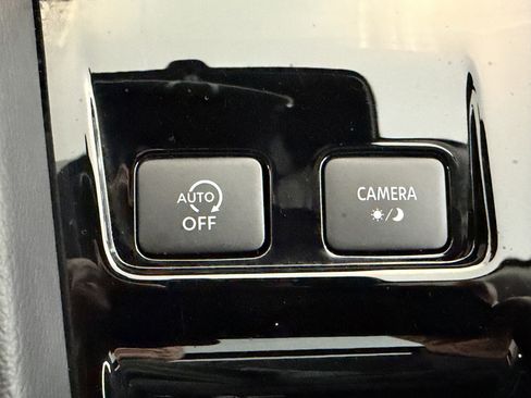 Certified 2025 Nissan Murano SL w/ Cargo Package AWD/4WD image 29