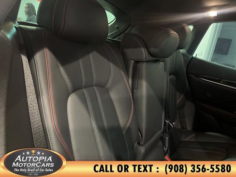 Used 2019 Maserati Levante GranSport image 15