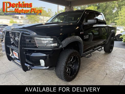 Used 2015 RAM 1500 Express AWD/4WD image 1