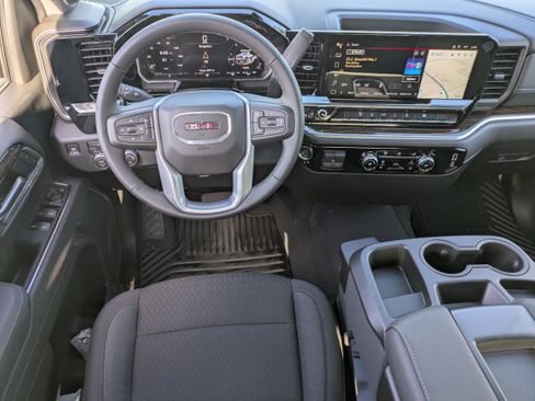 New 2026 GMC Sierra 2500 SLE image 18