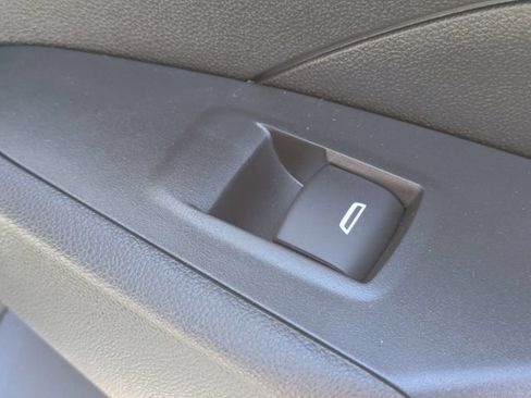 New 2026 Chevrolet Trax LT w/ Driver Confidence Package FWD image 29