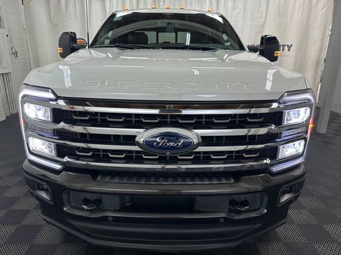 Used 2024 Ford F350 King Ranch AWD/4WD image 3