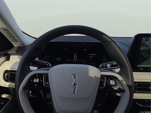 New 2025 Lincoln Aviator Reserve w/ Equipment Group 201A image 19