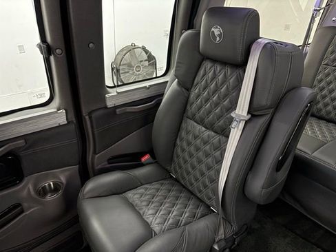 Used 2025 GMC Savana 2500 w/ Driver Convenience Package image 39