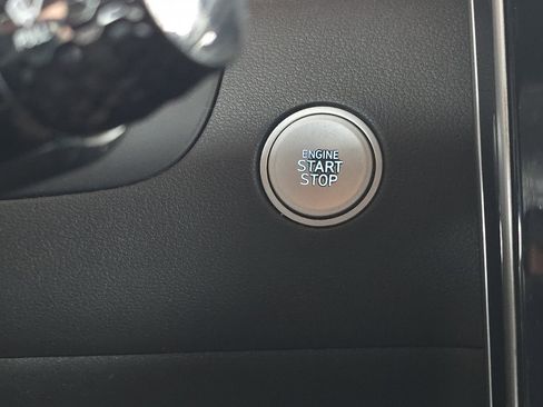 Certified 2024 Hyundai Santa Cruz Limited image 30