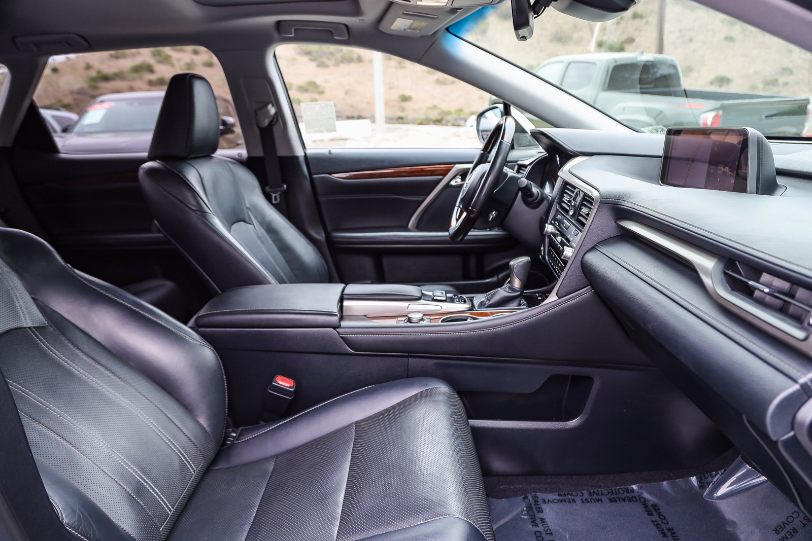 Used 2019 Lexus RX 350L FWD image 17