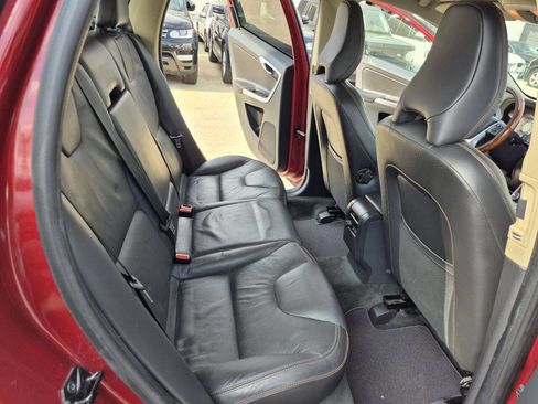 Used 2013 Volvo XC60 3.2 Premier Plus image 19