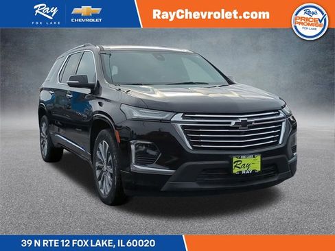 Used 2023 Chevrolet Traverse Premier w/ LPO, Floor Liner Package image 1