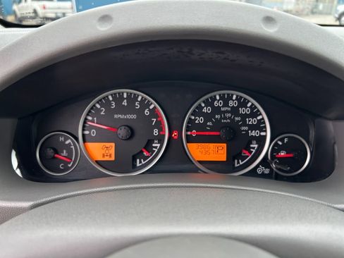 Used 2017 Nissan Frontier SL image 16