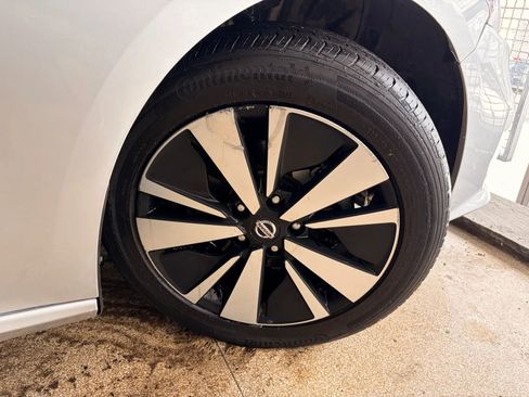 Used 2022 Nissan Altima 2.5 SV w/ SV Premium Package AWD/4WD image 82