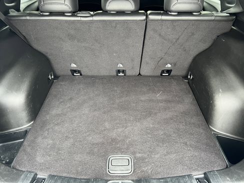 Used 2024 Jeep Compass Limited image 19