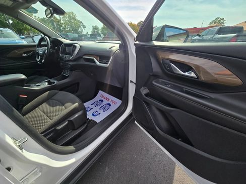 Used 2021 GMC Terrain SLE FWD image 19