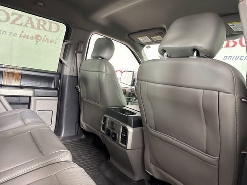 Certified 2018 Ford F150 Lariat w/ Equipment Group 502A Luxury image 19