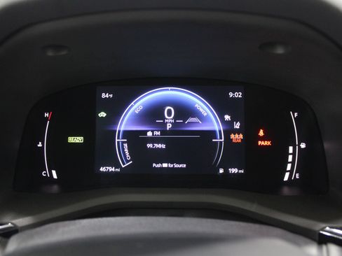 Used 2025 Toyota Camry LE FWD image 30