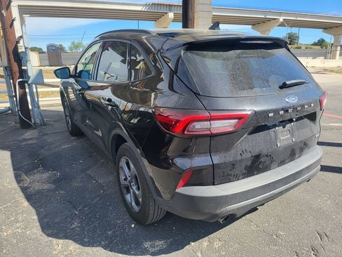 Used 2025 Ford Escape ST-Line image 11
