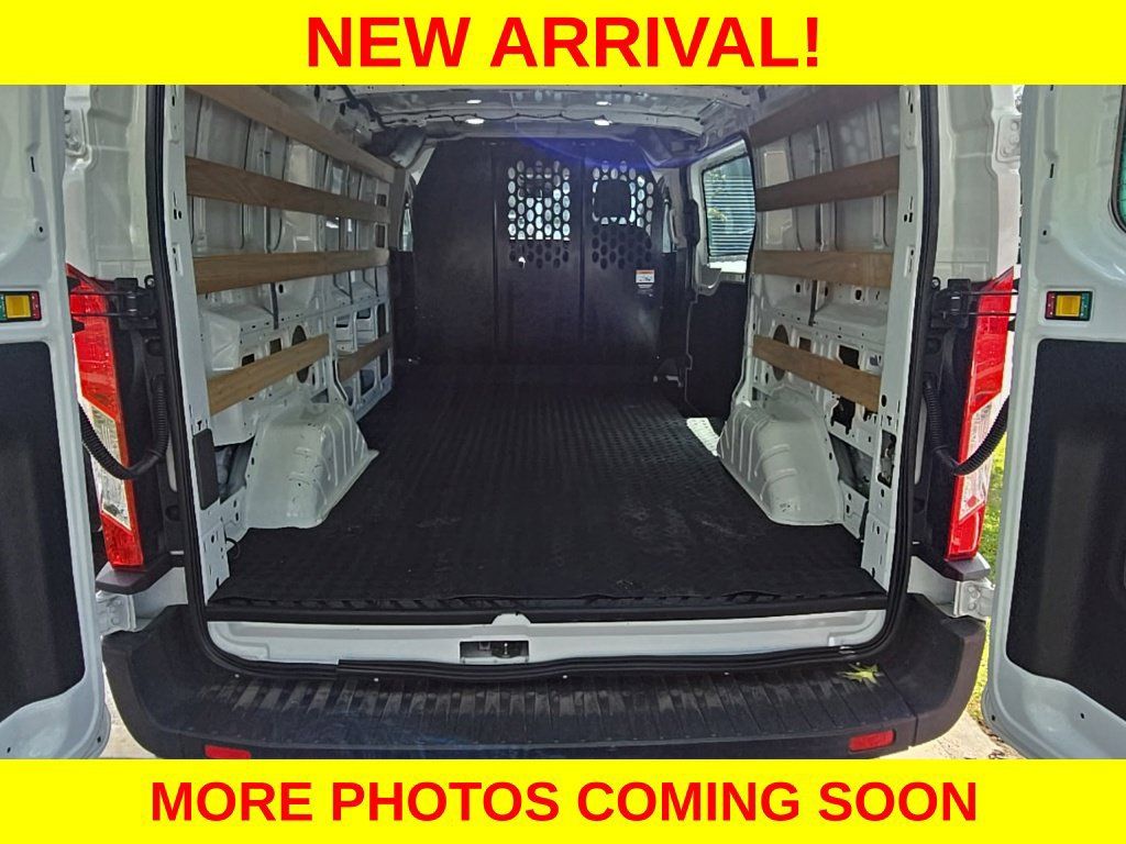 Used 2025 Ford Transit 250 Low Roof w/ Exterior Upgrade Package RWD image 10