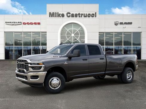 New 2026 RAM 3500 Tradesman AWD/4WD image 3