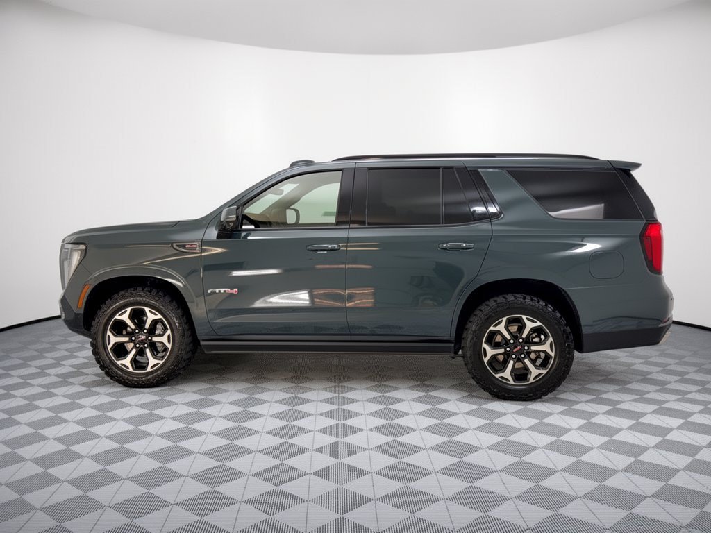 Used 2025 GMC Yukon AT4 w/ AT4 Premium Package AWD/4WD image 2