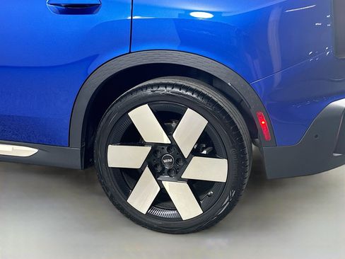 Certified 2025 MINI Cooper Countryman S w/ Comfort Package Max image 35